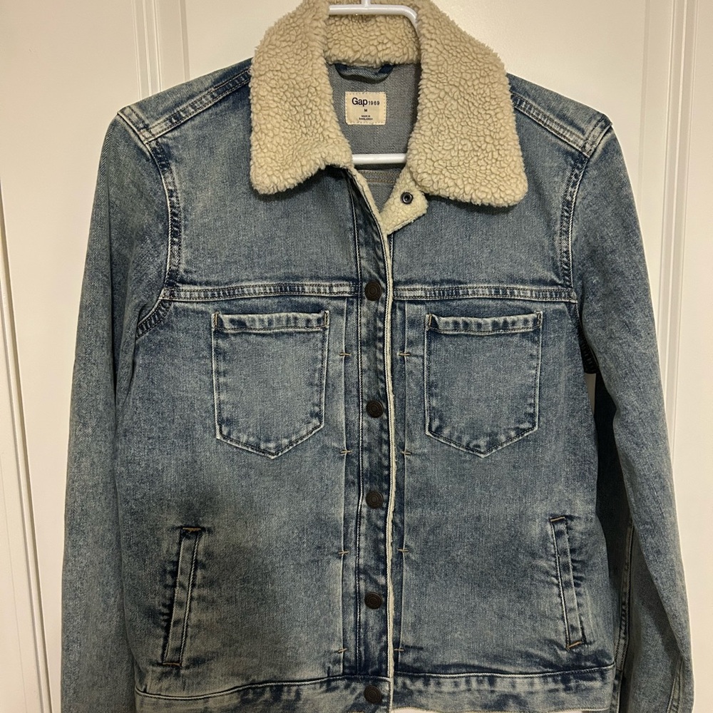 GAP Blue Denim Jacket with Cream Sherpa Collar